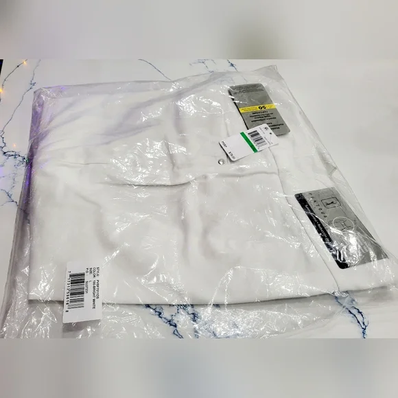 NEW!! PGA TOUR Women's Pull-on Golf Pant with Tummy Control, sz Medium - Picture 5 of 6